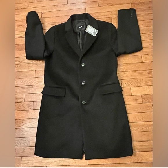 Express Brand New Men's Black Wool-Blend
Overcoat. Size Medium - Picture 14 of 16